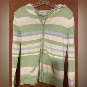 Zipper sweater with hood